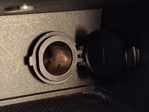 Used 2021 Subaru Crosstrek 2.0i Premium image 25