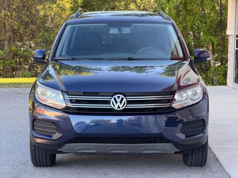 Used 2015 Volkswagen Tiguan S FWD image 2