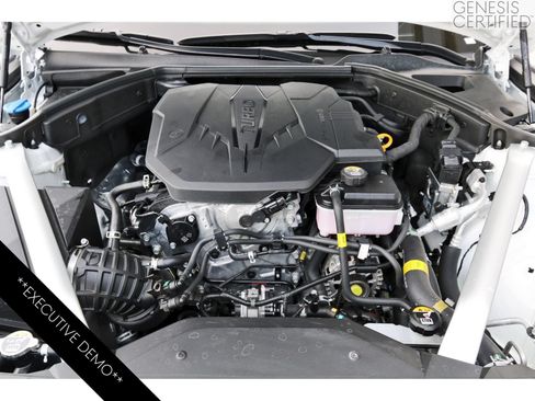 Used 2026 Genesis G70 2.5T RWD image 33