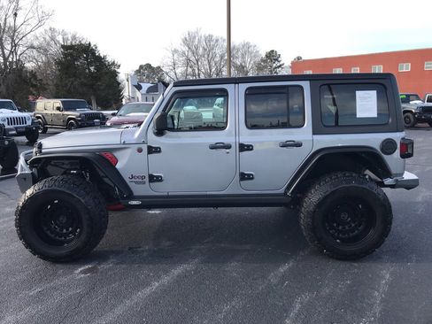 Used 2019 Jeep Wrangler Unlimited Sport S image 11