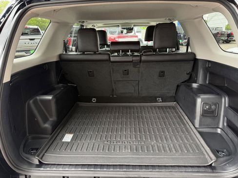 Certified 2024 Toyota 4Runner TRD Off-Road Premium w/ Off Road Premium Plus Package AWD/4WD image 12