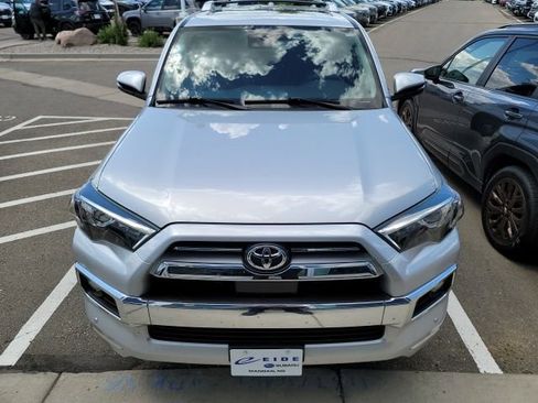 Used 2020 Toyota 4Runner Limited AWD/4WD image 2