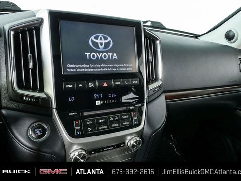 Used 2017 Toyota Land Cruiser AWD/4WD image 13