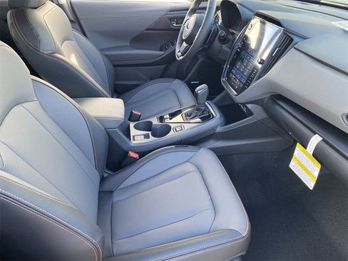 New 2026 Subaru Crosstrek 2.5i Limited w/ Crosstrek Mirror Package image 8