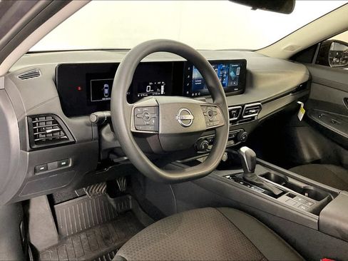 Used 2026 Nissan Sentra S w/ S Cold Weather Package FWD image 15