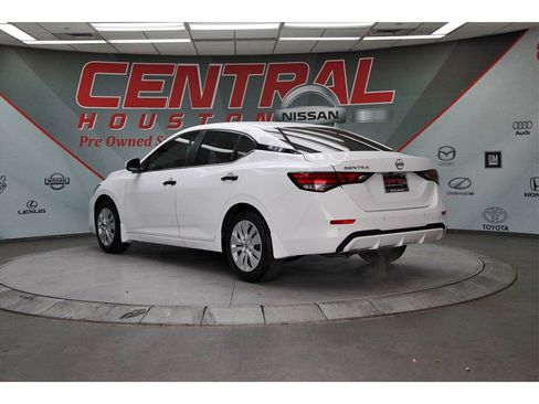 New 2025 Nissan Sentra S image 4