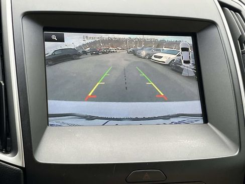 Used 2015 Ford Edge SEL w/ Equipment Group 201A image 35