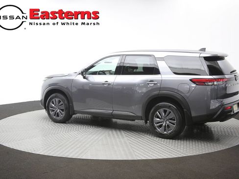 Used 2023 Nissan Pathfinder S AWD/4WD image 61