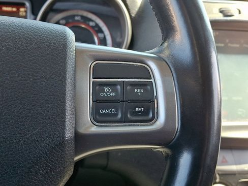 Used 2020 Dodge Journey Crossroad FWD image 28