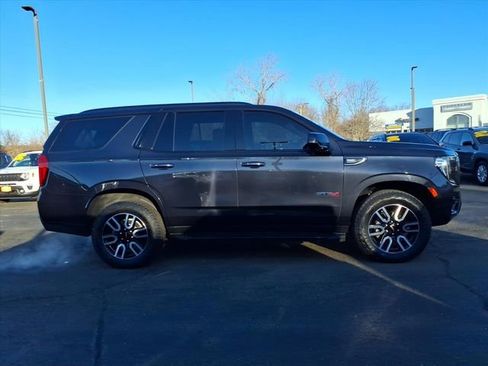 Used 2023 GMC Yukon AT4 w/ LPO, Floor Liner Package image 2