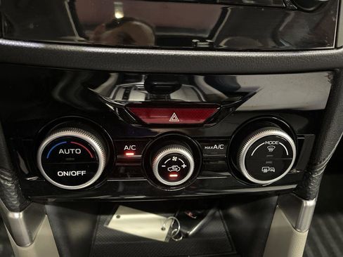 Used 2019 Subaru Forester Premium image 18