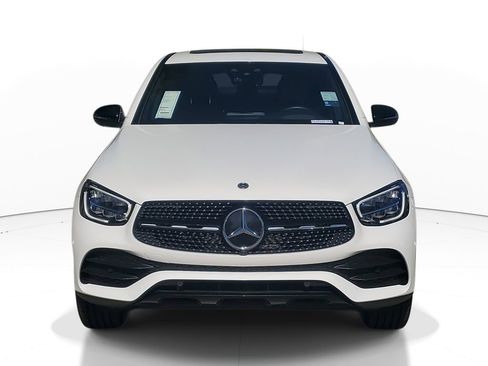 Used 2022 Mercedes-Benz GLC 300 4MATIC Coupe image 10