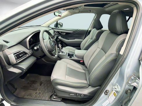 Used 2024 Subaru Outback Onyx Edition AWD/4WD image 5