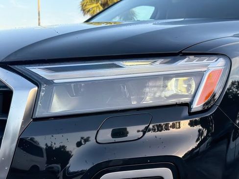 Certified 2025 Audi Q7 2.0T Premium AWD/4WD image 9