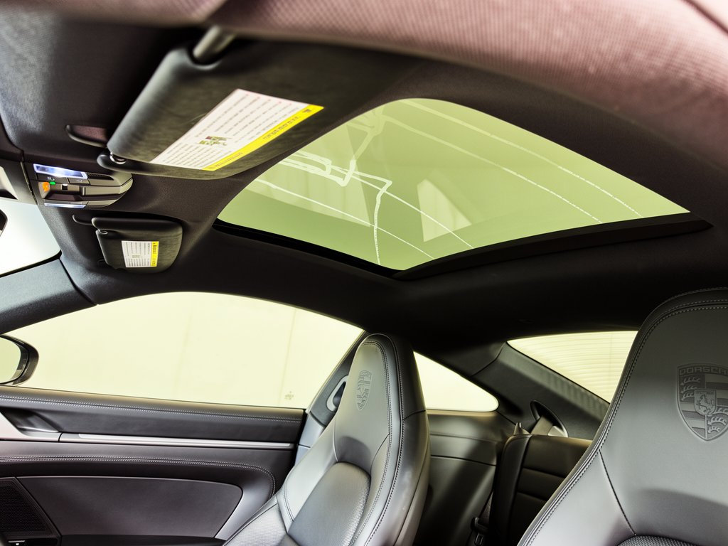 Certified 2020 Porsche 911 Carrera S RWD image 30