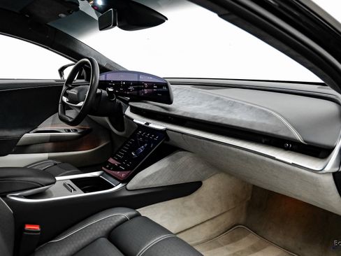 Used 2022 Lucid Air Dream Edition image 44