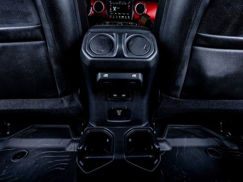 Used 2023 Jeep Gladiator Rubicon w/ LED Lighting Group image 34