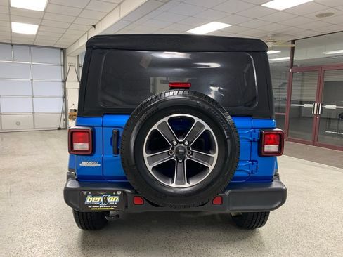 Certified 2023 Jeep Wrangler Unlimited Sahara AWD/4WD image 5