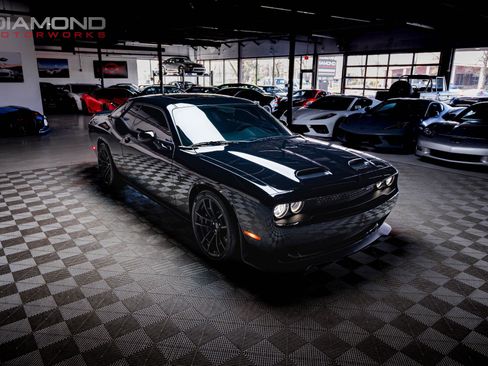 Used 2023 Dodge Challenger SRT Hellcat image 45