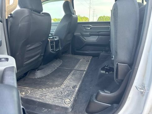 Used 2019 RAM 1500 Big Horn AWD/4WD image 12