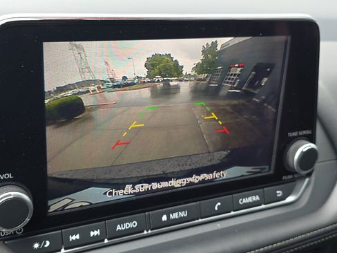 Certified 2025 Nissan Rogue S AWD/4WD image 18
