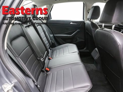 Used 2024 Volkswagen Jetta SE image 22