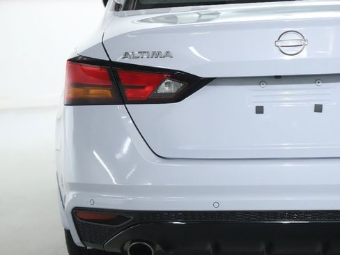 Certified 2024 Nissan Altima 2.5 SR w/ SR Premium Package image 44