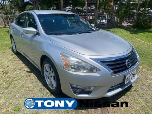 Used 2015 Nissan Altima 2.5 SV FWD image 19
