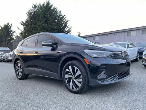 Used 2023 Volkswagen ID.4 Pro image 2