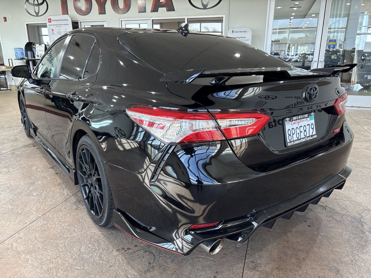 Used 2020 Toyota Camry TRD FWD image 8