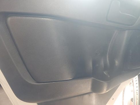 Used 2023 RAM ProMaster 2500 FWD image 12