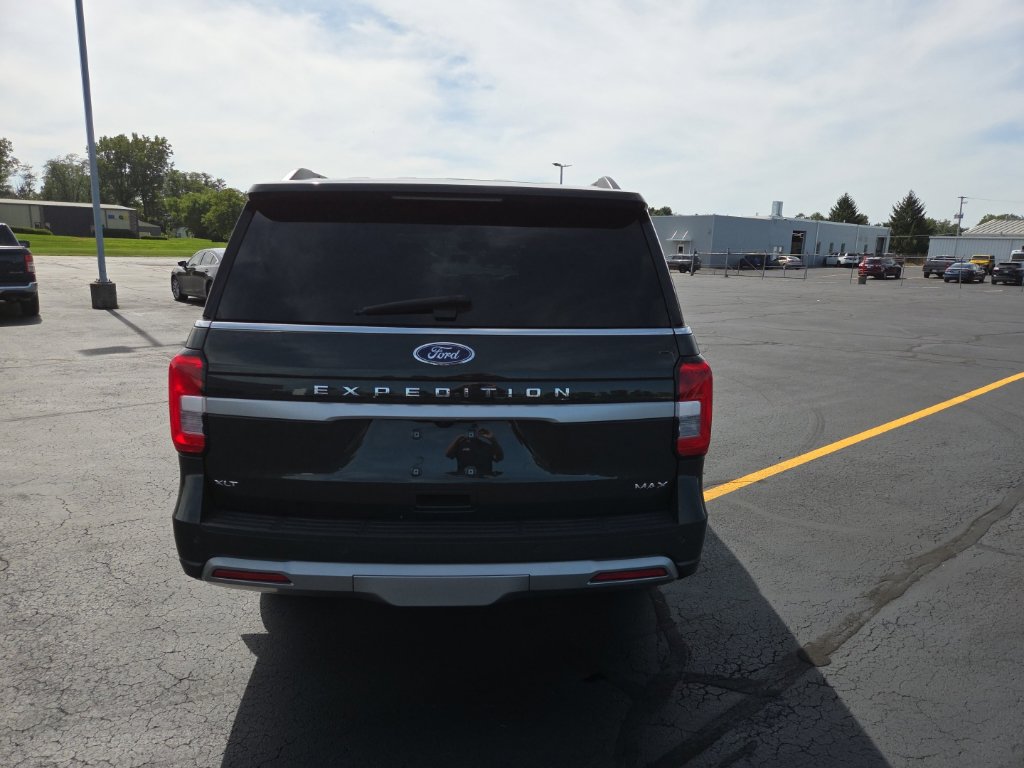 Used 2022 Ford Expedition Max XLT AWD/4WD image 6