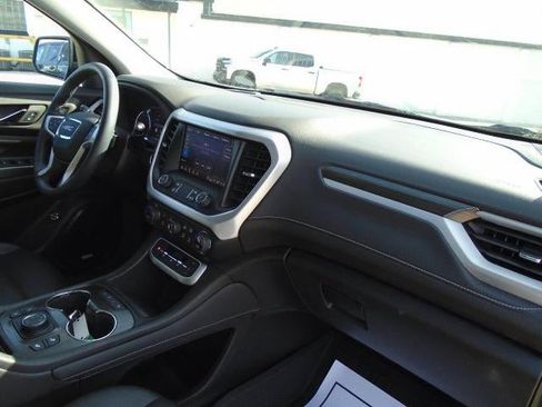 Used 2023 GMC Acadia SLT w/ Elevation Edition image 25