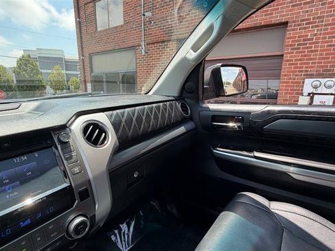 Used 2015 Toyota Tundra Platinum RWD image 37