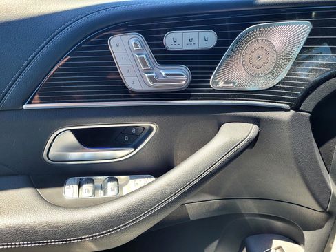 Used 2024 Mercedes-Benz GLE 450 4MATIC image 24