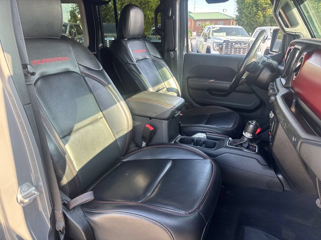 Used 2021 Jeep Wrangler Unlimited Rubicon AWD/4WD image 12
