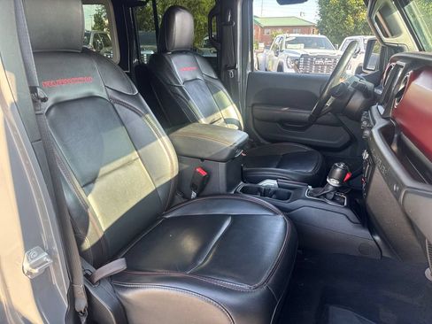 Used 2021 Jeep Wrangler Unlimited Rubicon AWD/4WD image 12
