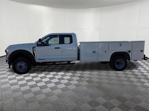 New 2026 Ford F550 4x4 Supercab Super Duty image 5