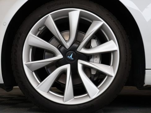 Used 2020 Tesla Model 3 Long Range AWD/4WD image 10
