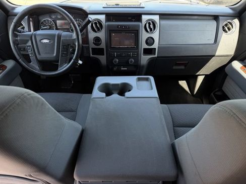 Used 2011 Ford F150 XLT w/ XLT Chrome Pkg RWD image 11
