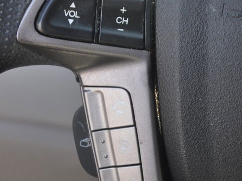 Used 2014 Honda Odyssey LX image 31