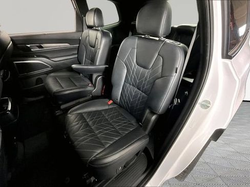 Certified 2024 Kia Telluride SX Prestige X-Line AWD/4WD image 21