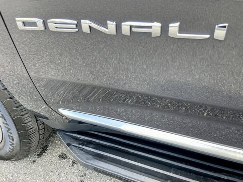 Used 2024 GMC Yukon Denali image 36