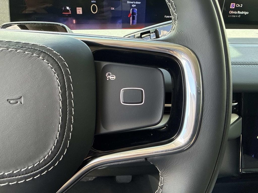 New 2026 Lincoln Navigator Reserve AWD/4WD image 32