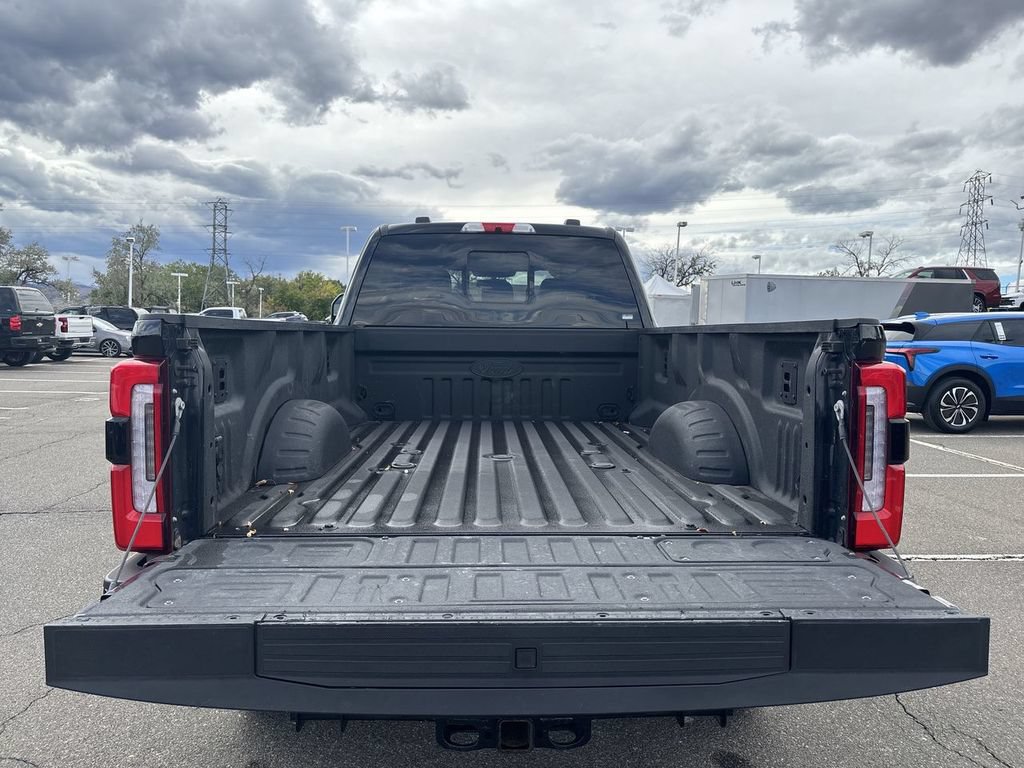 Used 2025 Ford F250 Platinum AWD/4WD image 31