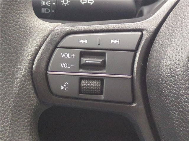 Used 2024 Honda Accord EX image 11