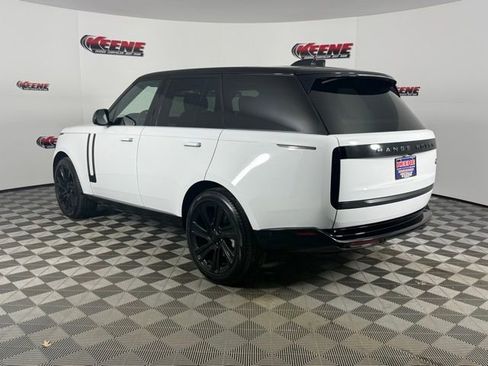 Used 2023 Land Rover Range Rover SE image 6