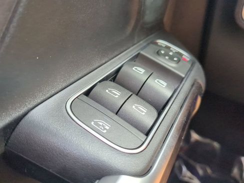 New 2024 Mercedes-Benz GLB 35 AMG GLB 35 AMG image 10