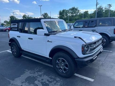 Certified 2023 Ford Bronco Big Bend AWD/4WD image 3