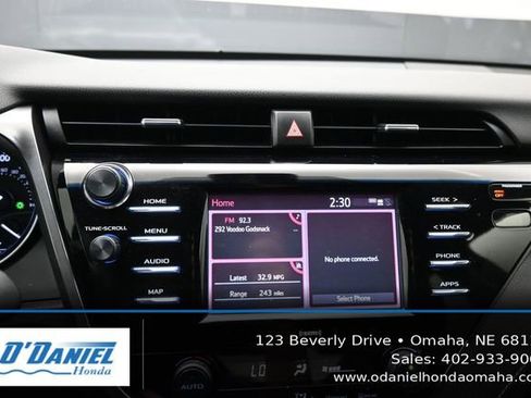 Used 2020 Toyota Camry SE FWD image 30